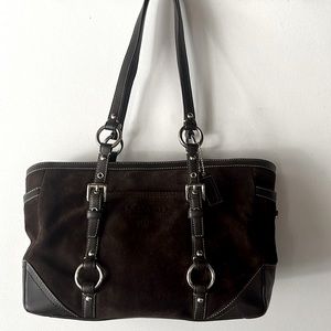 Coach East Gallery shoulder bag in suede leather, brown, Y2K, boho